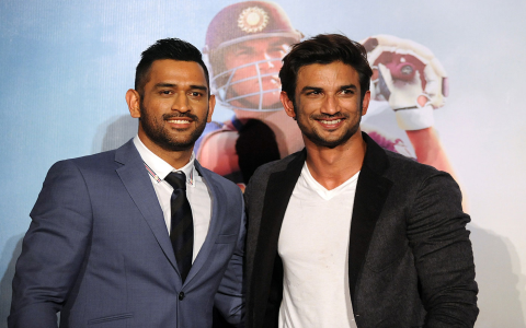 Top 5 Places for Collecting Genuine MS Dhoni Signature Merch